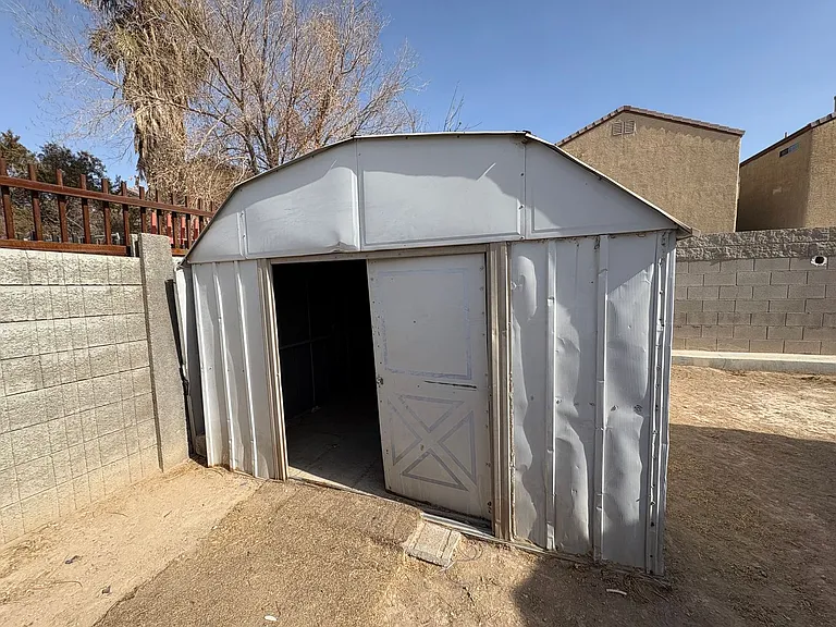 5230 E Owens Ave — Photo 28