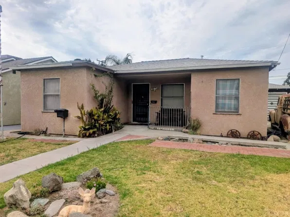 412 E Myrtle St, Hanford, CA 93230