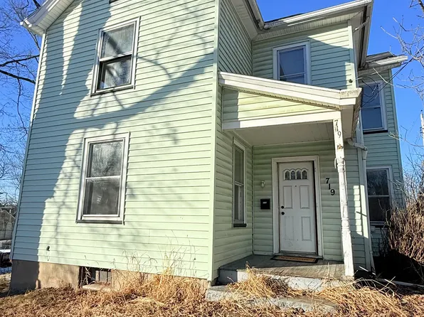 719 Cumberland Ave, New Castle, PA 16101