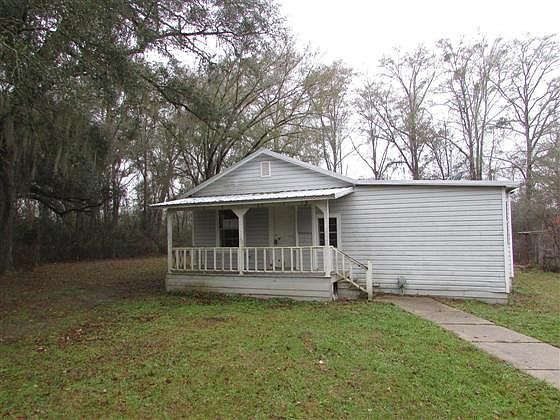 1st image of 16418 NE 18th Way