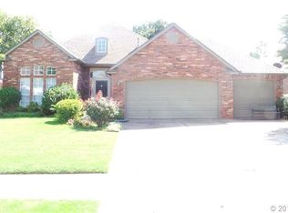 13406 E 89th St N, Owasso, OK 74055