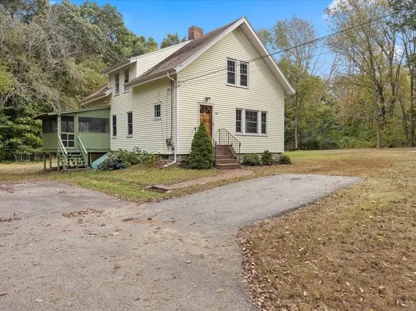 351 W Elm St, Pembroke, MA 02359