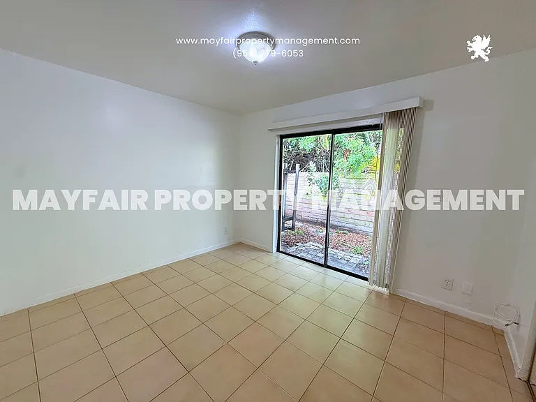 2316 Monroe St #3 — Photo 5