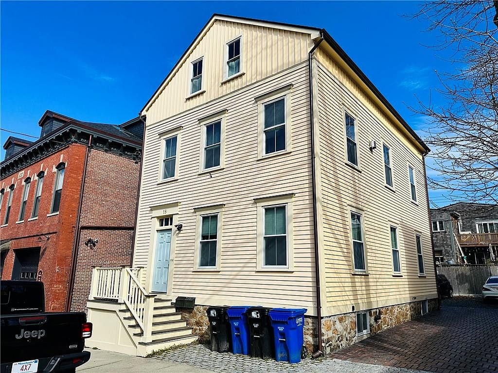 18 Young St, Newport, RI 02840 Zillow