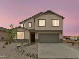 3516 Hibiscus Ln, Las Cruces, NM 88001