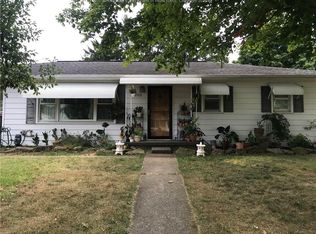 2918 Maple Ave, Point Pleasant, WV 25550