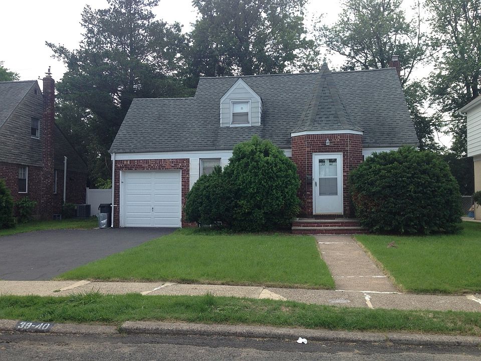 1st image of 39-40 Northern Dr