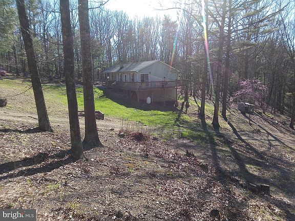 2nd image of 13405 Crossover Rd NE