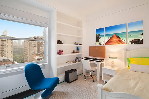 Rented by Berkshire Hathaway HomeServices New York Properties | media 7