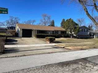 6620 Deerpath Ln, Hanover Park, IL 60133