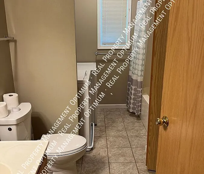 4709 Short St NE — Photo 15