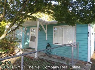 753 W Ballf St, Roseburg, OR 97471