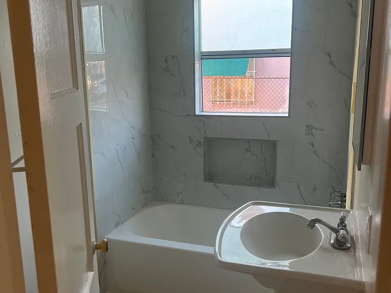 3518 Los Flores Blvd #3518 — Photo 8