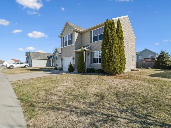 3401 Poplar Dr SW, Bondurant, IA 50035