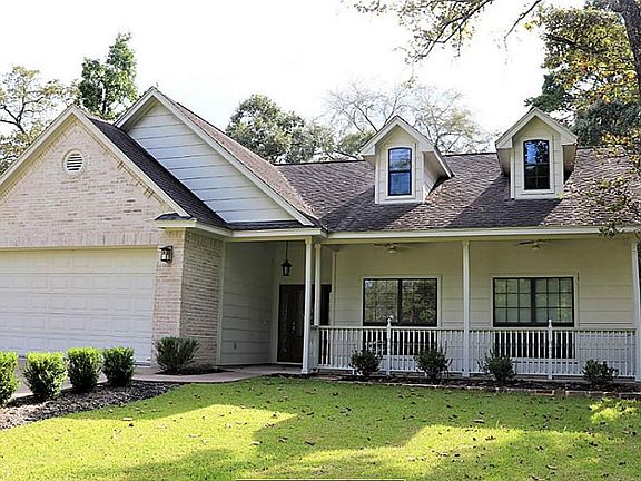 2nd image of 22811 Meadowsweet Dr