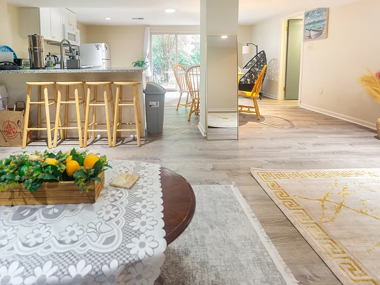 Fairwood Ln — Photo 11