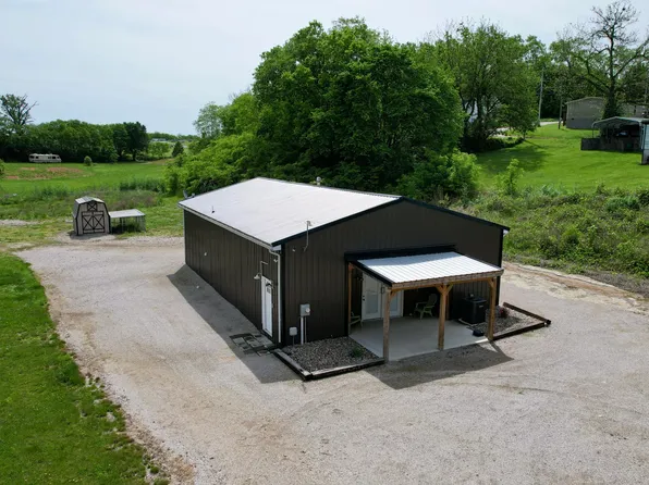 420 Jackson St, Mount Sterling, KY 40353