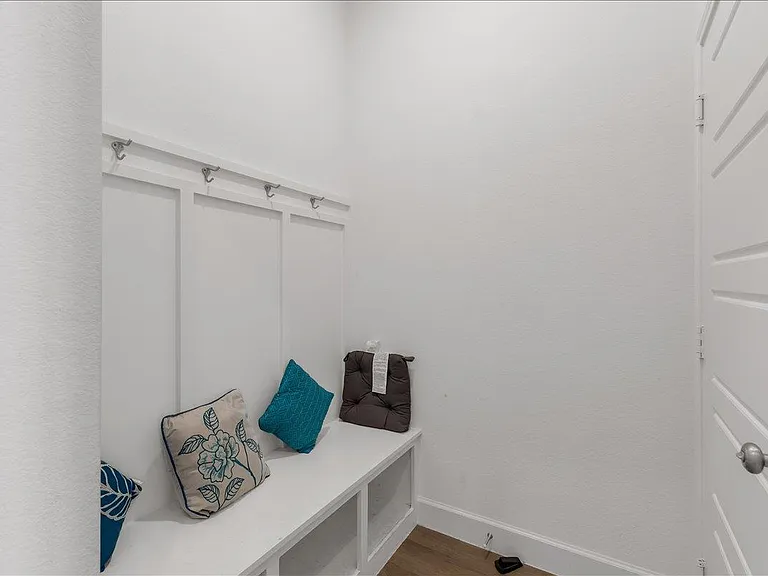 5844 Sean Paul Ln — Photo 12