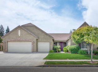 2932 Maine Ave, Clovis, CA 93619