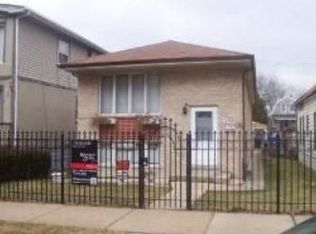 2725 N Maplewood Ave, Chicago, IL 60647