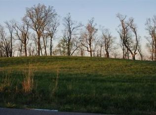230 Meadow Lake Dr, Lancaster, KY 40444