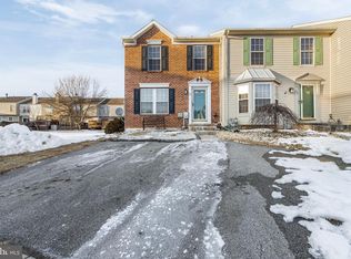 27 E Newtown Pl, Newark, DE 19702