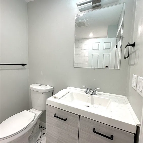 11 Priesing St #2 — Photo 7