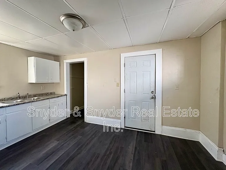 141 Fulton St — Photo 7