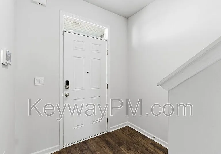 532 Myrtle Crst — Photo 3