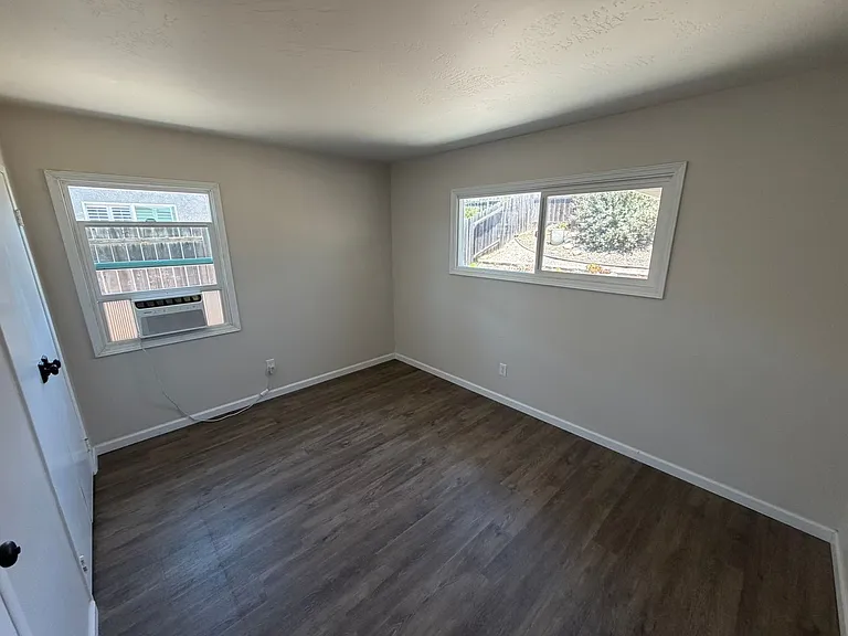 6315 Lake Arago Ave — Photo 17