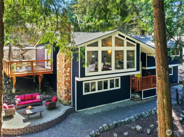 21638 NE 18th Place, Sammamish, WA 98074