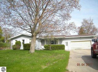 12874 S Twin Creek Dr, Traverse City, MI 49684