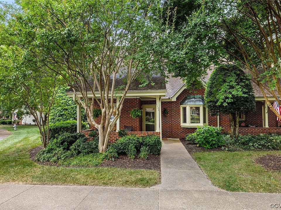 1st image of 3134 Lake Village Dr #41