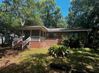 229 Columbia Dr, Tallahassee, FL 32304