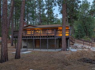 829 Ford Ln, Big Bear Lake, CA 92315