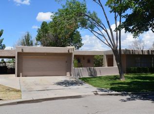 425 Bason Dr, Las Cruces, NM 88005