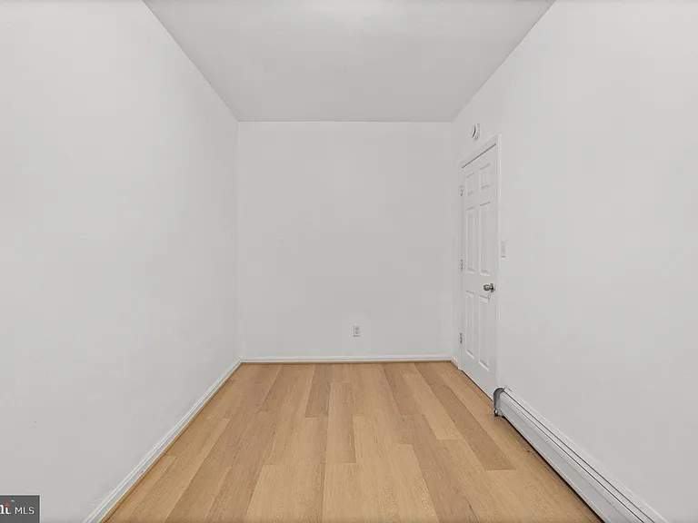 1653 N Smallwood St — Photo 14
