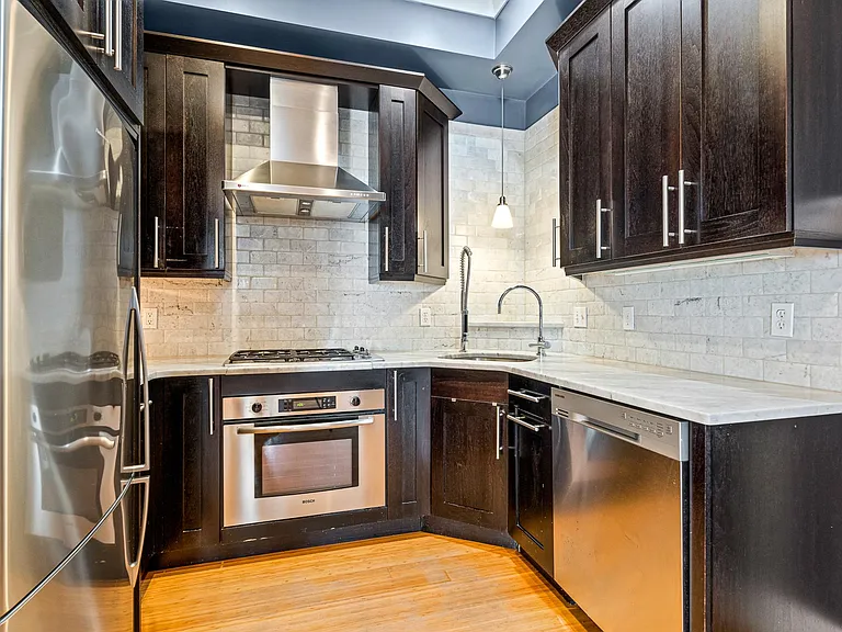 368 Dorchester St #2 — Photo 2
