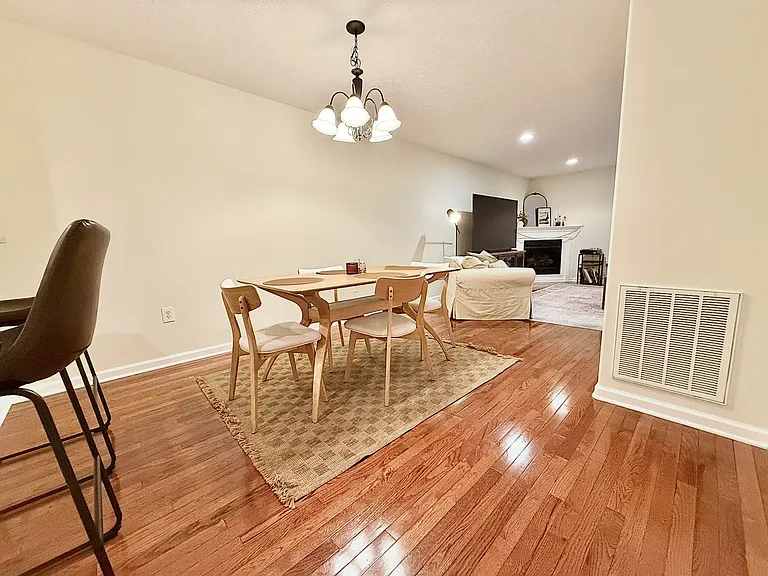 2045 N Economy Rd — Photo 19