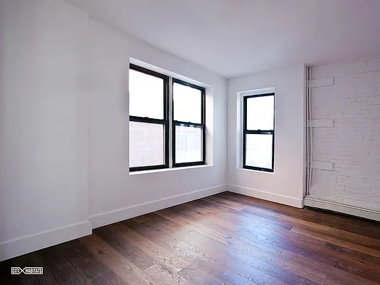 Rented by Citi Habitats | media 32