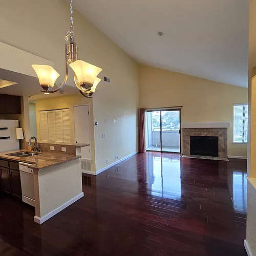 6304 Buena Vista Dr #C Photo 1