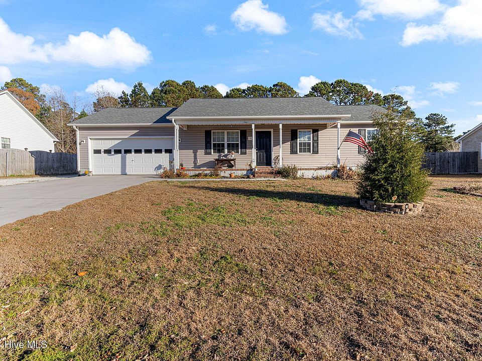 1st image of 302 N Grazing Court