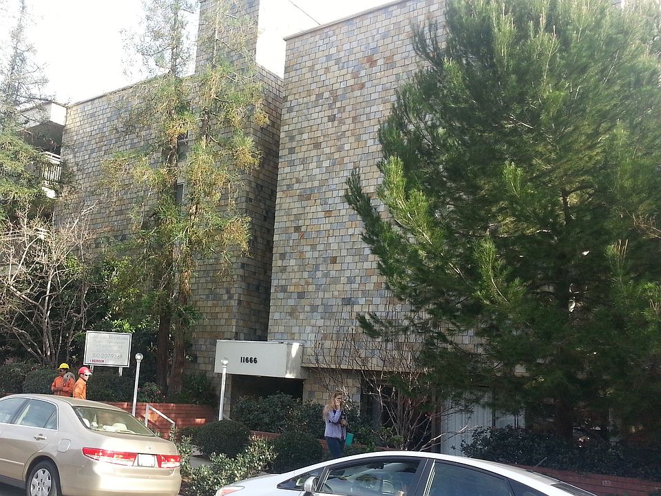 1st image of 11666 Montana Ave APT 102