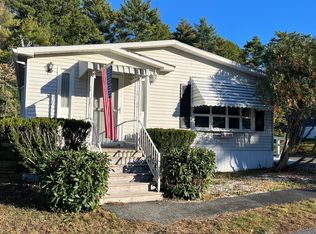 5 Truman Ct, Carver, MA 02330