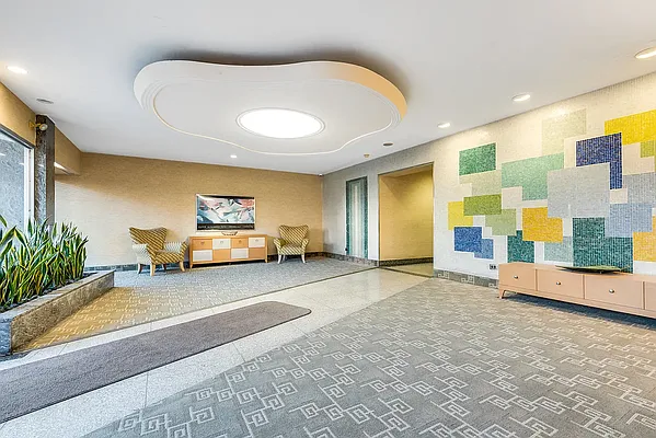 Entry / hallway, photo 2