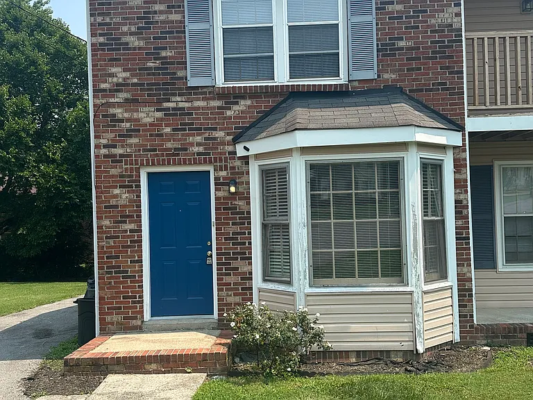 308 Crestmont Dr #A — Photo 1