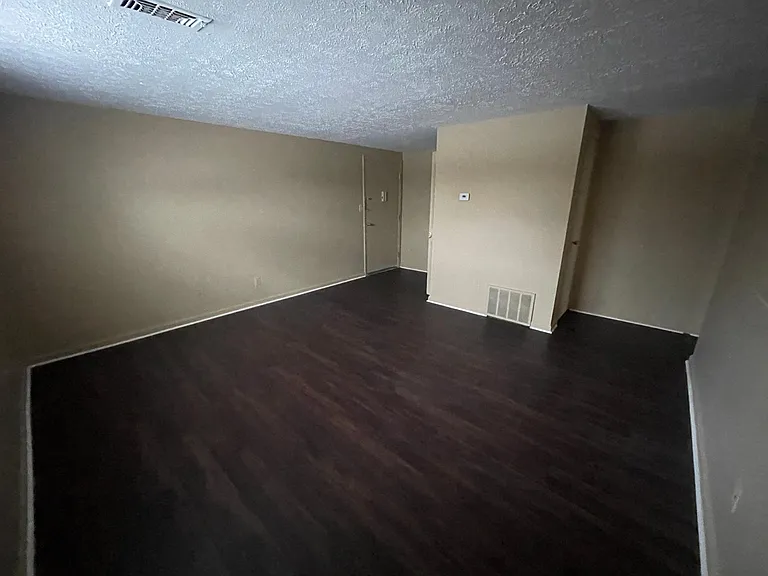 3715 Briarbridge Ln #1 — Photo 7