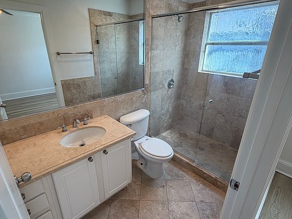 5th image of 7770 Meadow Rd APT 108
