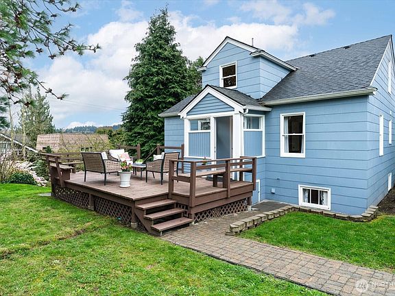 5th image of 5702 32nd Avenue NW