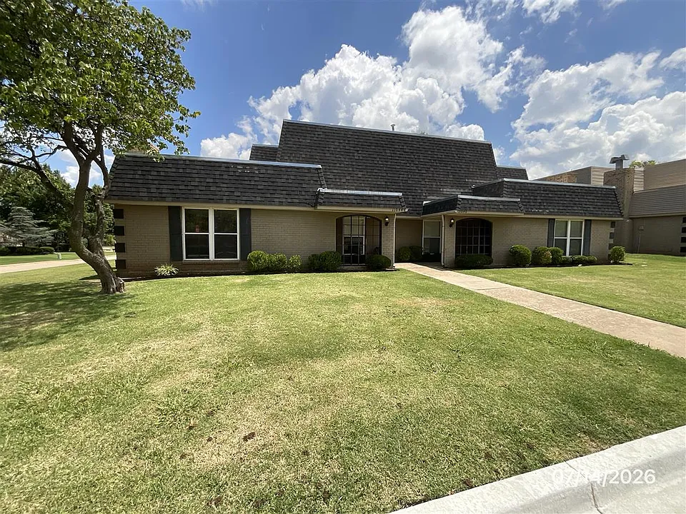 11040 Spring Dr